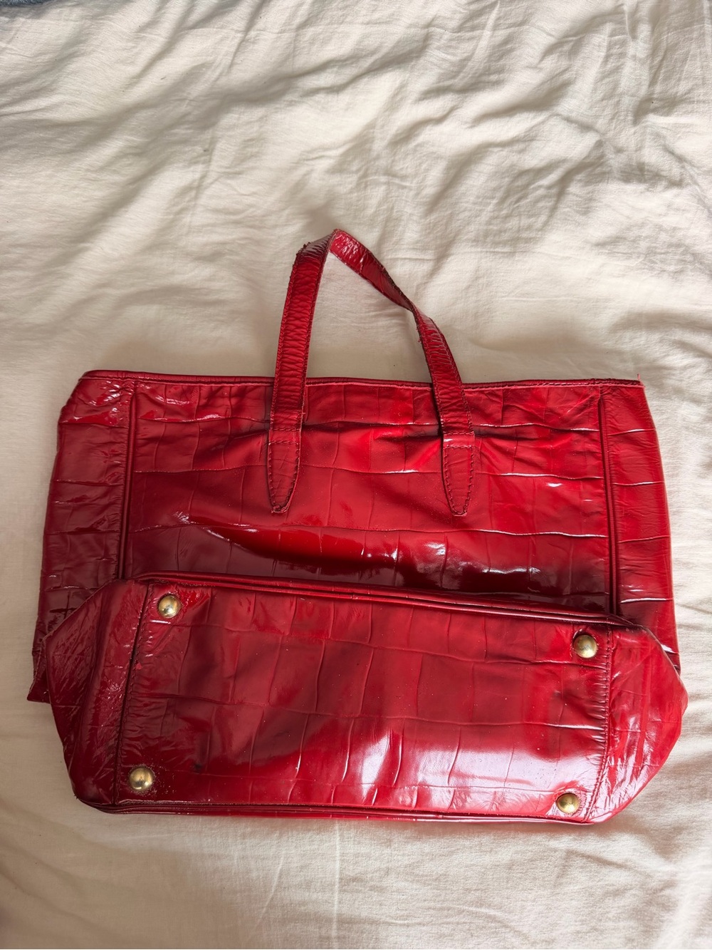 Louis Vuitton Red Croc-Embossed Patent Leather Shoulder Tote